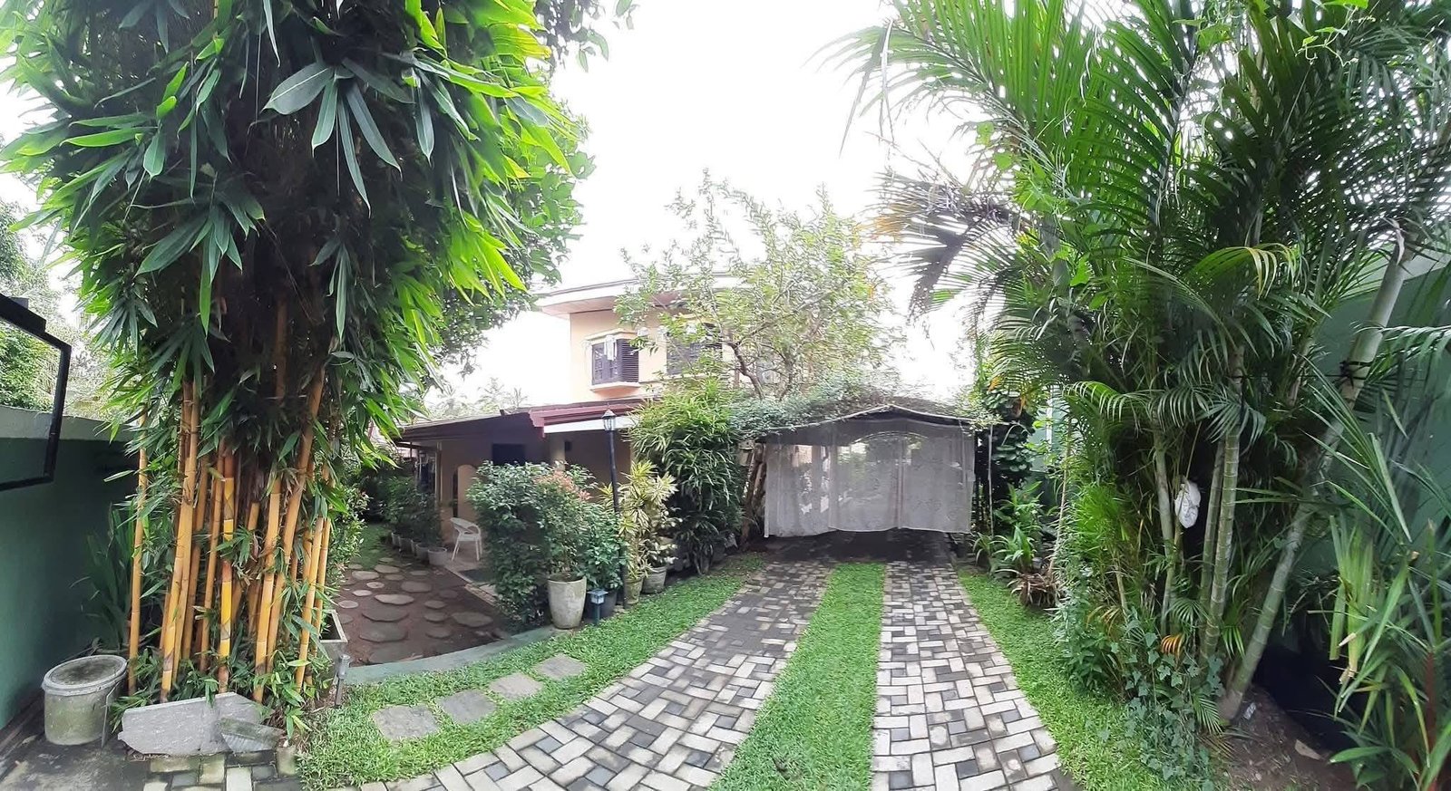 ඉඹුල්ගොඩ දෙමහල් නිවසක් විකිණීමට ඇත