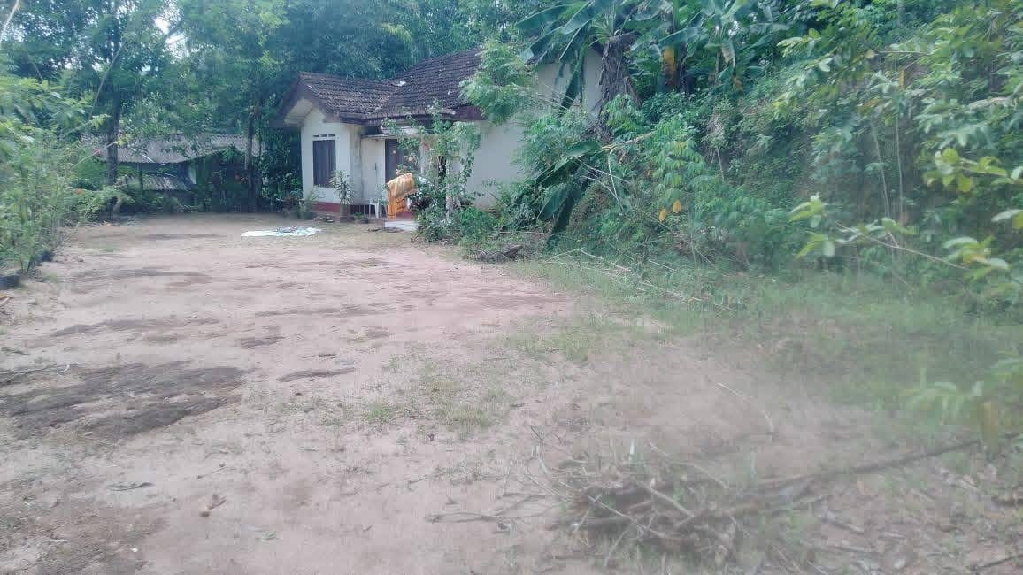 මතුගම බෙල්ලන ප්‍රදාන පාරට මුහුණලා පර්චස් 71 සමග නිවස