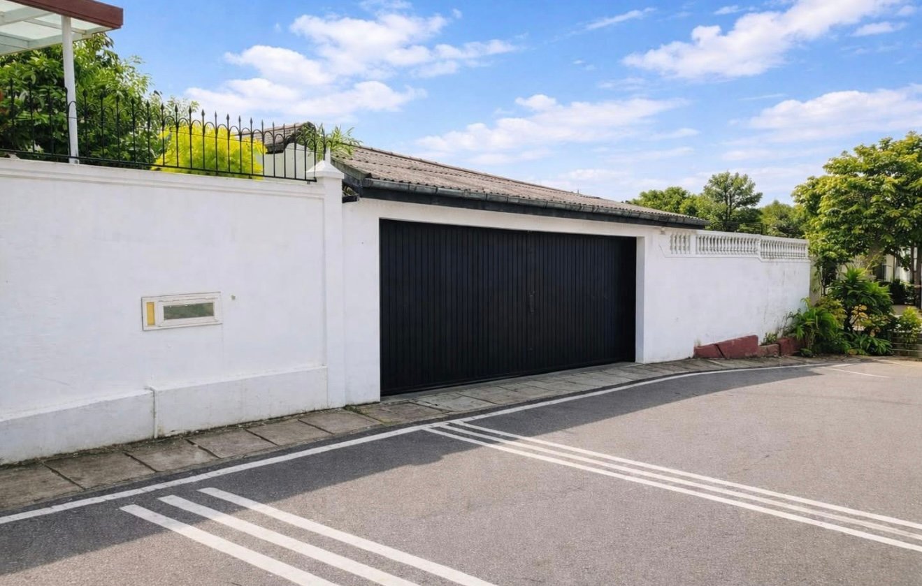 නාවල  නුගේගොඩ – කණ්ඩාවත්ත පාරේ කාමර 6ක නිවසක් ඉක්මනින් විකිණීමට ඇත