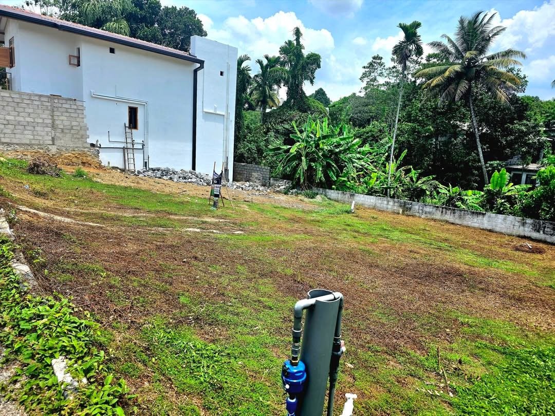 තලවතුගොඩ නගරයට විනාඩි 10 දුරින් පිහිටි වටිනා ඉඩමක්