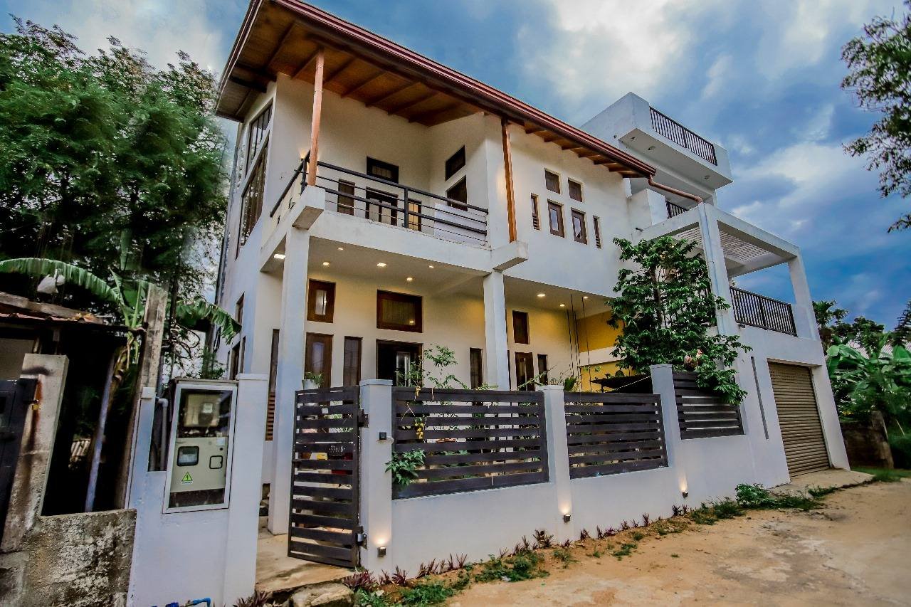 Kandy Daulagala road home for sale