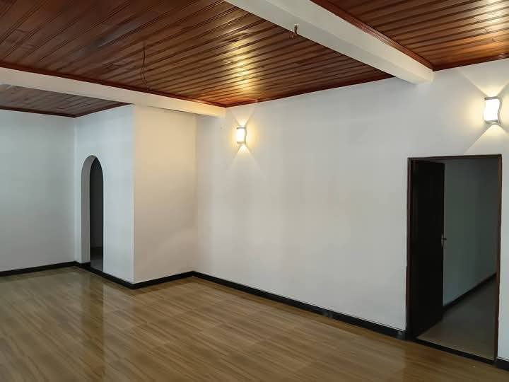 Sale house in Seeduwa