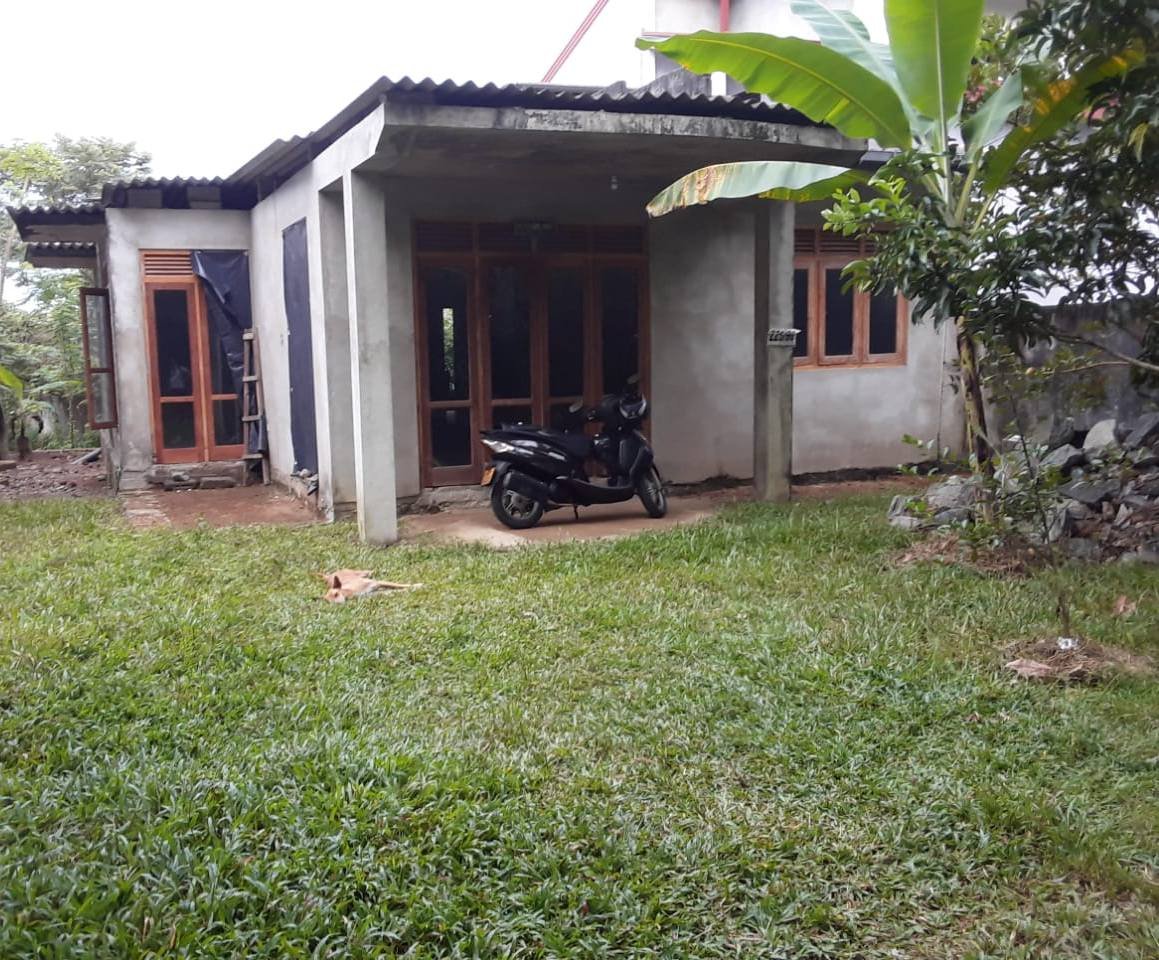 ගෝනපොල නිවසක් විකිණීමට ඇත