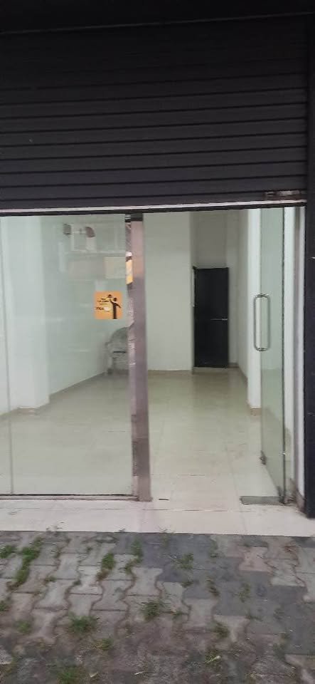 SHOP FOR RENT