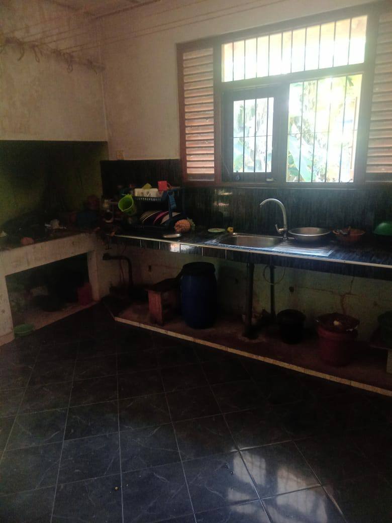 මෙම නිවස විකිනිමට ඇත
