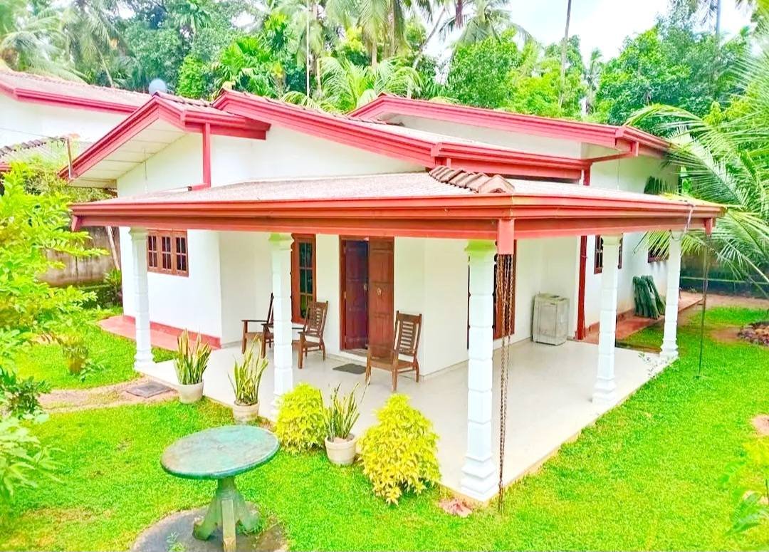 ස්ථානය - වැලිවේරිය, ඉඹුල