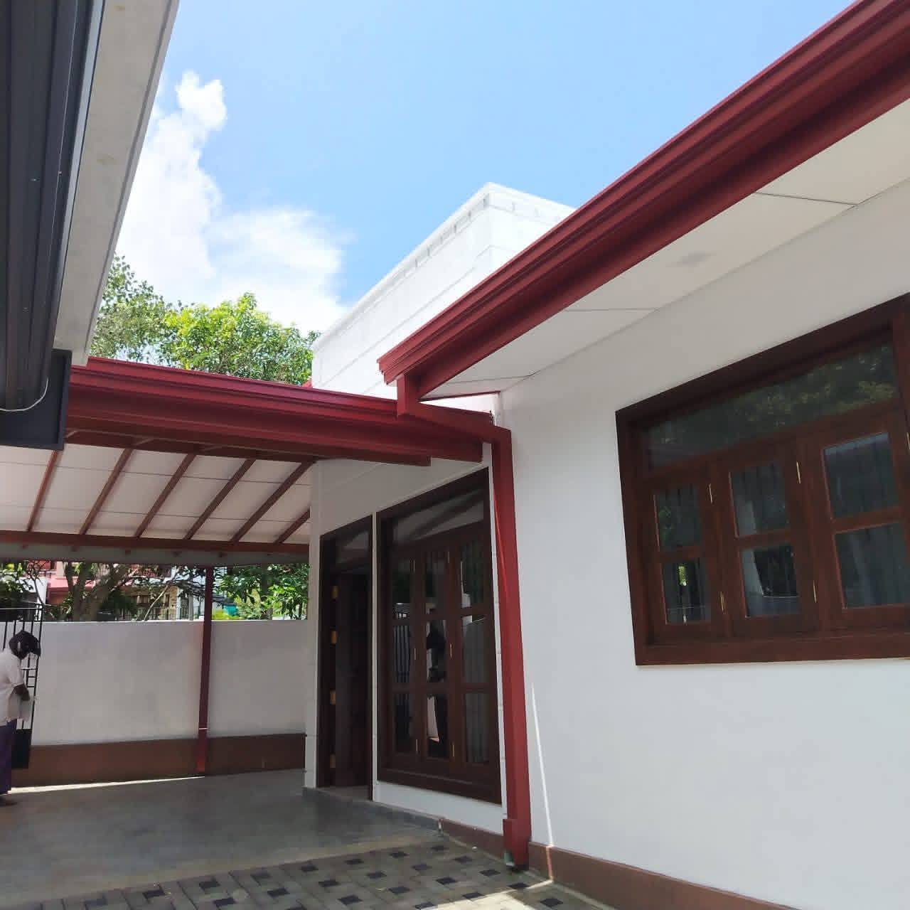 පදිංචිනොවූ(අලුත් අනර්ඝ නිවසක්